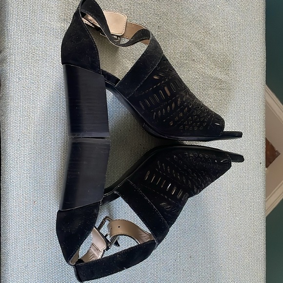 Adidas Black Heeled Sandals with Block Heel - Picture 7 of 10